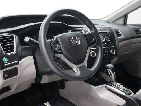Used 2013 Honda Civic LX image 10