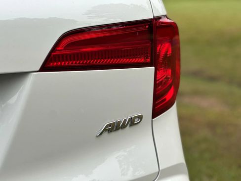 Used 2017 Honda Pilot EX-L image 10