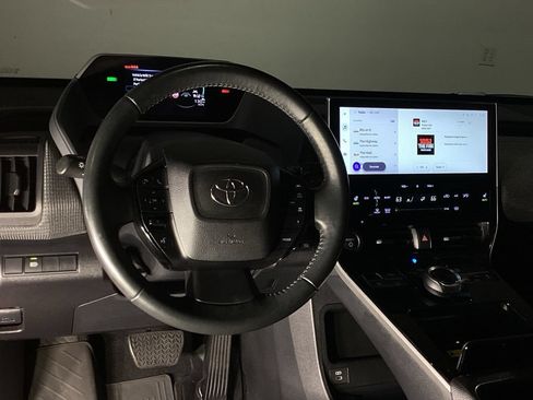 Used 2023 Toyota bZ4X AWD w/ Weather Package image 12