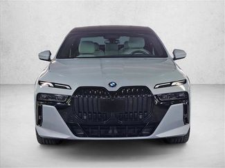 Used 2023 BMW i7 xDrive60 AWD/4WD video 2