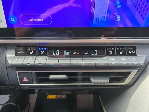 Used 2025 Toyota Camry XSE w/ Premium Package AWD/4WD image 25