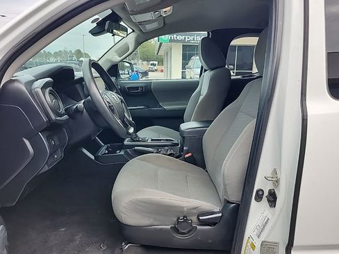 Used 2020 Toyota Tacoma SR image 25