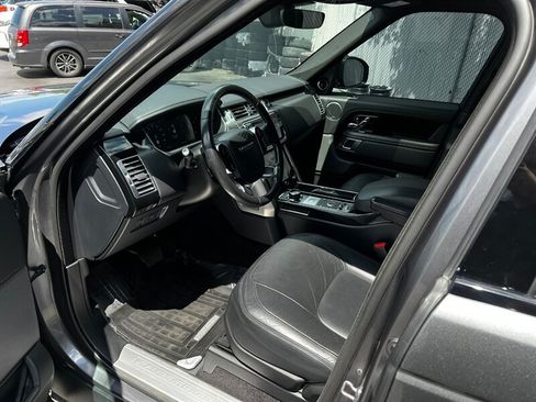 Used 2019 Land Rover Range Rover Supercharged AWD/4WD image 16