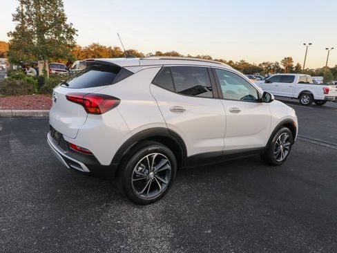 Used 2022 Buick Encore GX Select image 10
