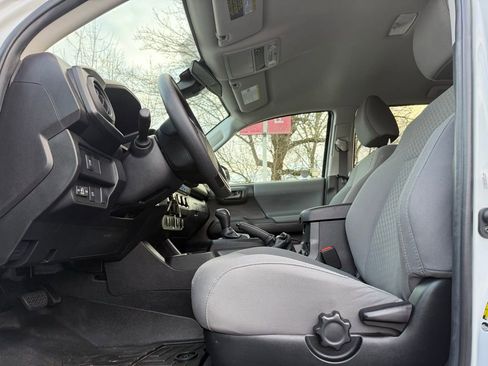 Certified 2023 Toyota Tacoma SR image 12