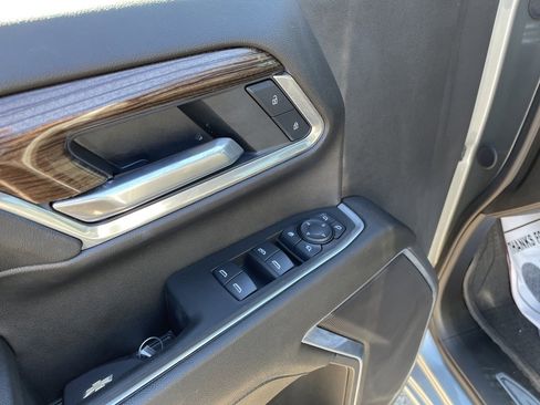 Used 2025 Chevrolet Silverado 2500 LT w/ Texas Edition image 14