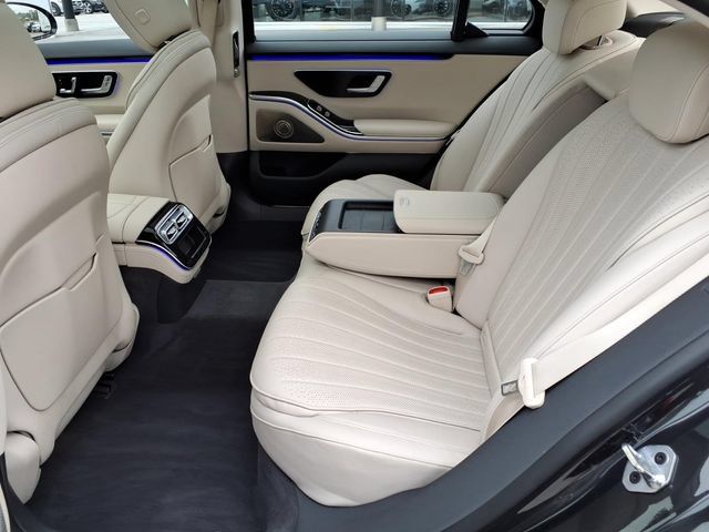 Certified 2023 Mercedes-Benz S 500 4MATIC image 18