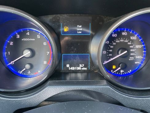 Used 2019 Subaru Outback 2.5i Premium image 14