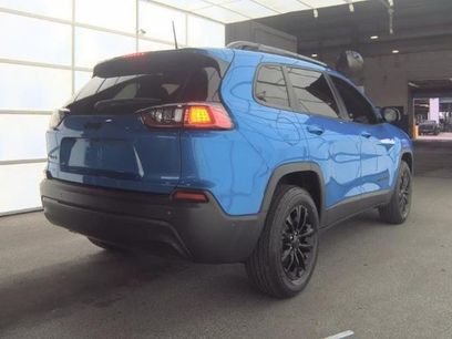 Used 2023 Jeep Cherokee Altitude Lux w/ Mopar Interior Package