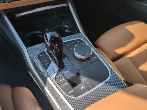 Used 2022 BMW 330i Sedan w/ M Sport Package image 21