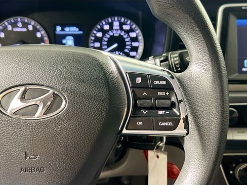 Used 2018 Hyundai Sonata SE FWD image 18
