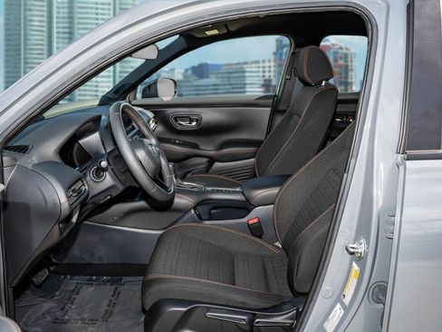 Certified 2024 Honda HR-V Sport image 15