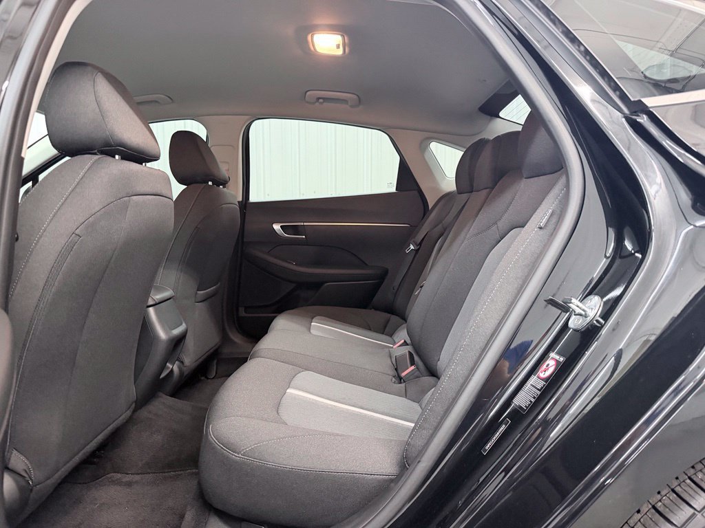 Used 2021 Hyundai Sonata SE FWD image 25
