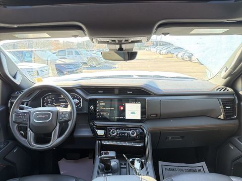 Used 2024 GMC Sierra 1500 AT4 w/ Technology Package image 26