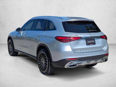 Certified 2026 Mercedes-Benz GLC 300 image 8