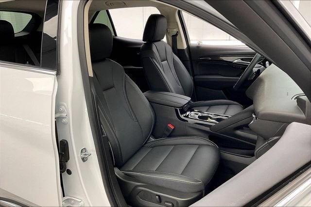 Certified 2023 Buick Envision Essence AWD/4WD image 7