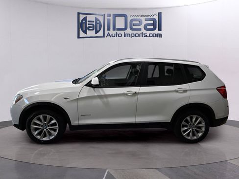 Used 2017 BMW X3 xDrive28i AWD/4WD image 2