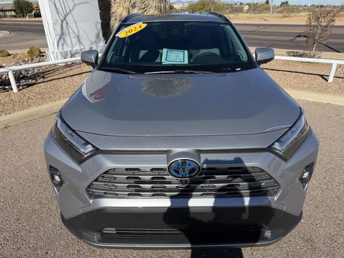 Used 2024 Toyota RAV4 Limited image 10