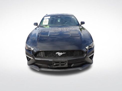 Used 2021 Ford Mustang Coupe RWD image 2