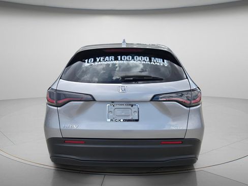 Used 2025 Honda HR-V LX image 5