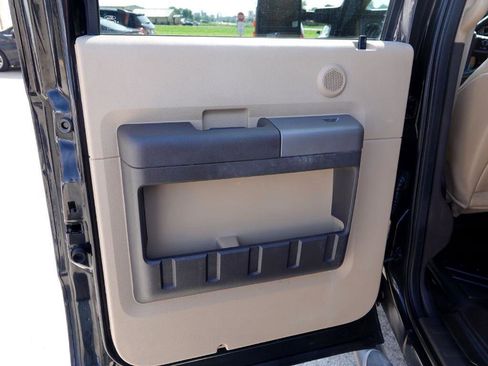 Used 2014 Ford F250 Lariat w/ Chrome Package image 34