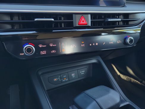 Used 2025 Kia K5 LXS image 21