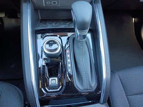 New 2026 GMC Canyon Elevation AWD/4WD image 16