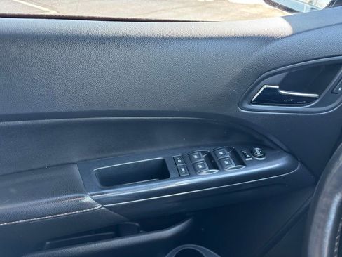 Used 2021 GMC Canyon AT4 w/ Driver Alert Package image 25