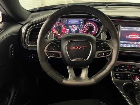 Used 2021 Dodge Challenger SRT Hellcat w/ Plus Package image 15