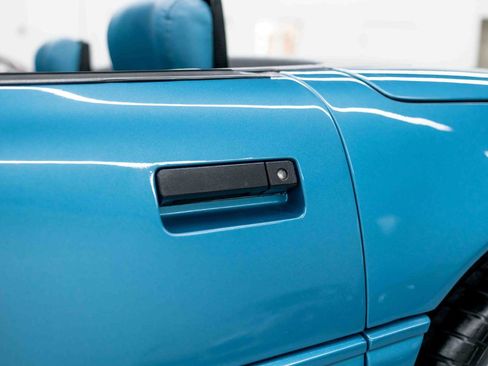 Used 1989 Chevrolet Corvette Convertible image 37