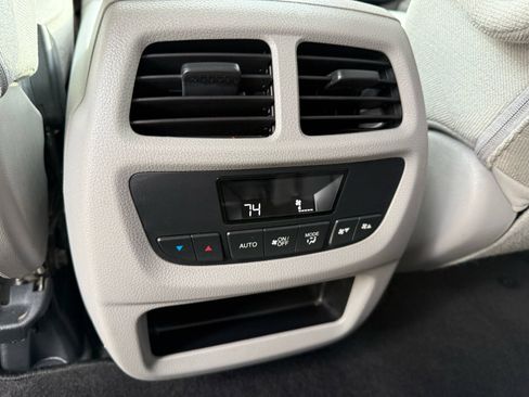 Used 2017 Honda Pilot EX image 14