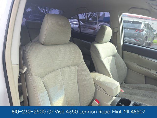 Used 2011 Subaru Legacy 2.5i Premium AWD/4WD image 20