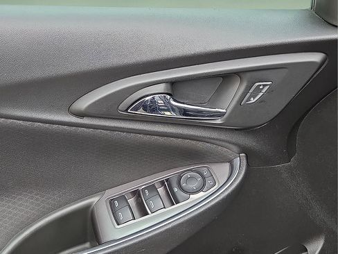 Used 2019 Chevrolet Malibu LT FWD image 13