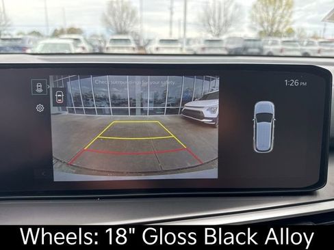 Certified 2025 Kia Sorento S image 29