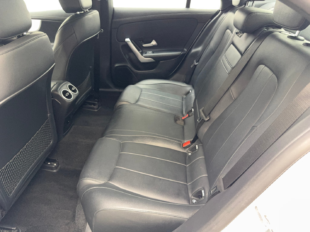 Used 2023 Mercedes-Benz CLA 250 image 32