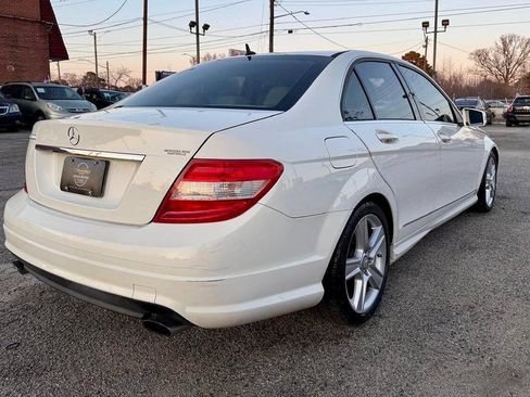 Used 2011 Mercedes-Benz C 300 Sedan image 7