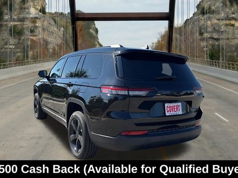 New 2025 Jeep Grand Cherokee L Altitude RWD image 8