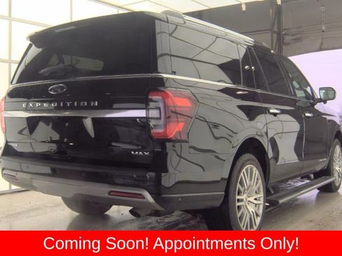 Used 2024 Ford Expedition Max Platinum image 3
