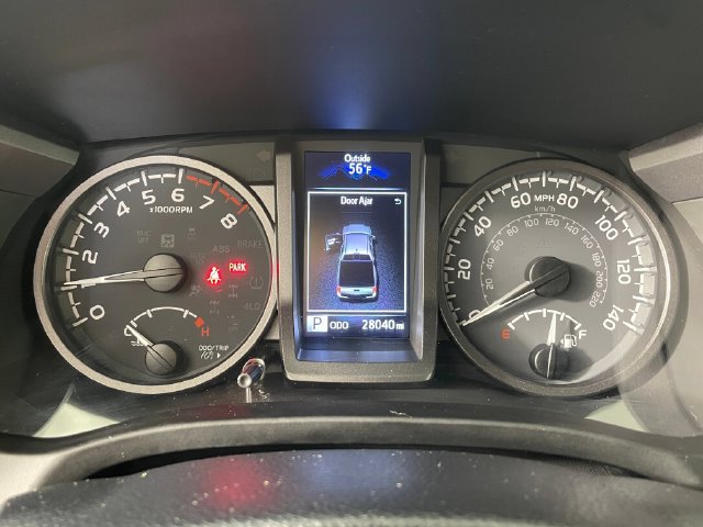 Used 2023 Toyota Tacoma TRD Off-Road AWD/4WD image 5
