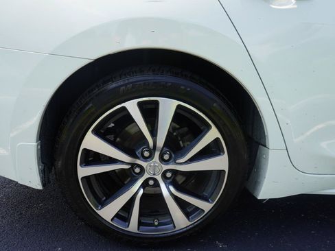 Used 2017 Nissan Maxima 3.5 S w/ Interior Lighting Package FWD image 29