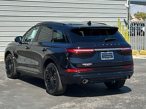 New 2025 Lincoln Corsair Reserve w/ Jet Appearance Package image 6