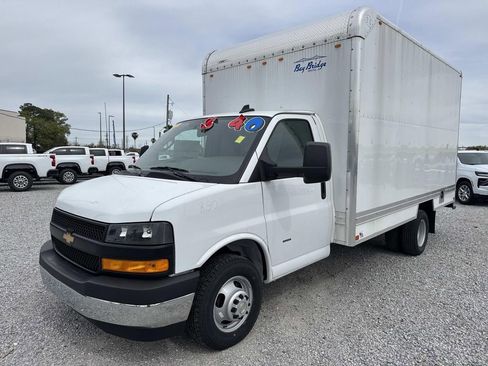 New 2025 Chevrolet Express 3500 w/ Power Convenience Package RWD image 3