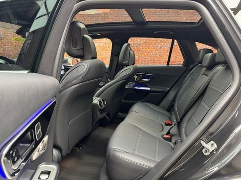 New 2026 Mercedes-Benz GLC 300 GLC 300 image 23