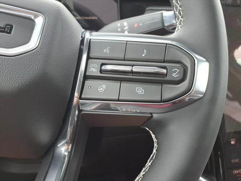 New 2026 GMC Acadia Denali w/ Super Cruise Package AWD/4WD image 19