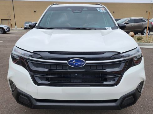 Used 2025 Subaru Forester Touring w/ Popular Package - Touring image 8