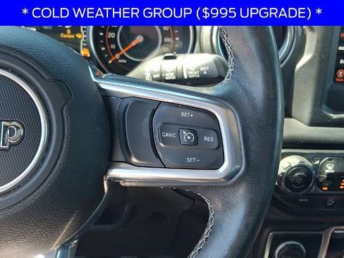Used 2019 Jeep Wrangler Unlimited Sahara w/ Dual Top Group AWD/4WD image 21