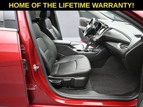 Used 2019 Chevrolet Malibu LT w/ Leather Package FWD image 43