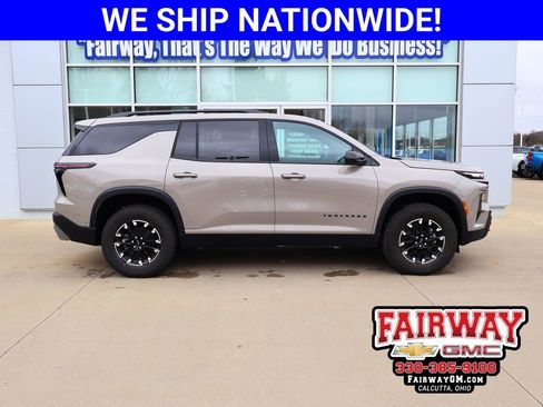 New 2026 Chevrolet Traverse Z71 w/ Enhanced Driving Package image 1