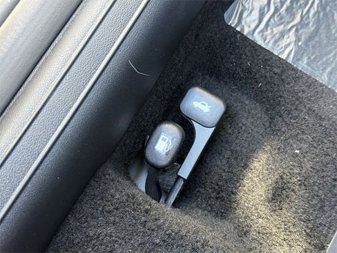 New 2026 Hyundai Elantra Blue image 17