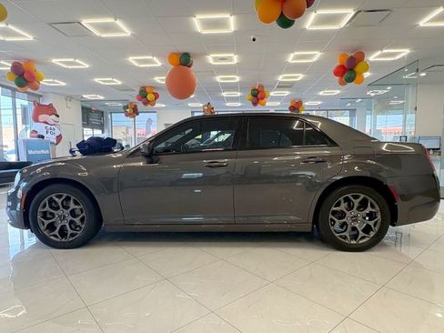 Used 2017 Chrysler 300 S image 2